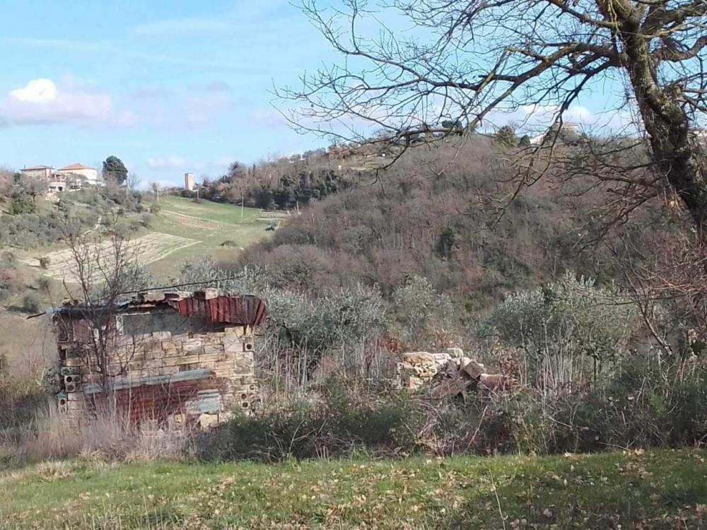 Rustico / casale quadrilocale in vendita a avigliano-umbro - Rustico / casale quadrilocale in vendita a avigliano-umbro