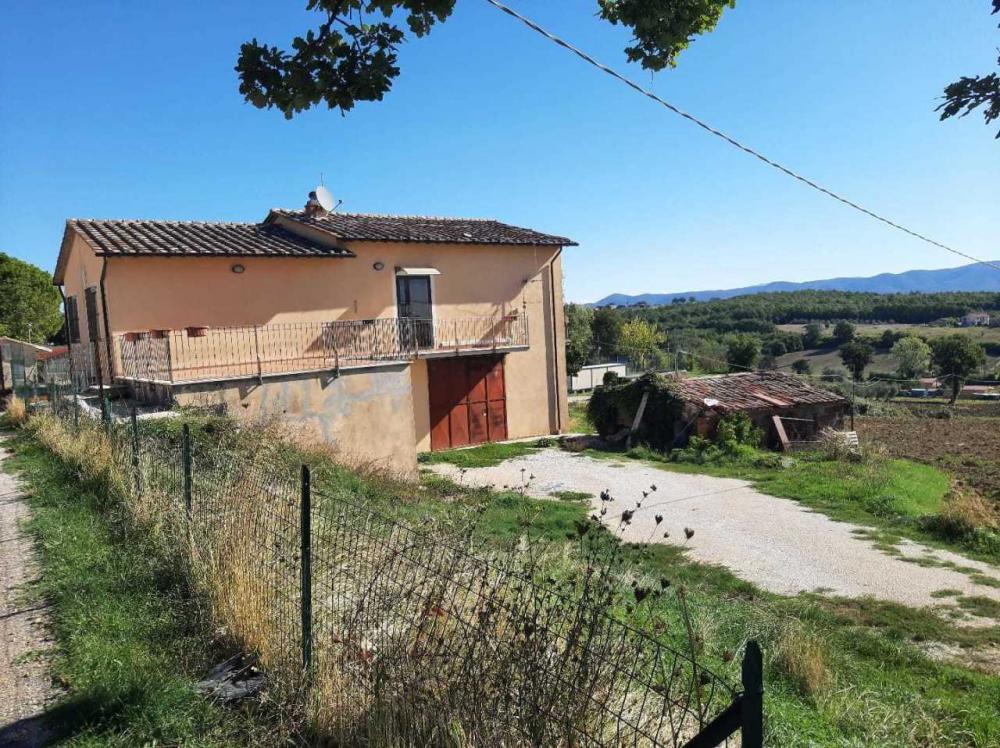 villa indipendente in vendita a Avigliano Umbro