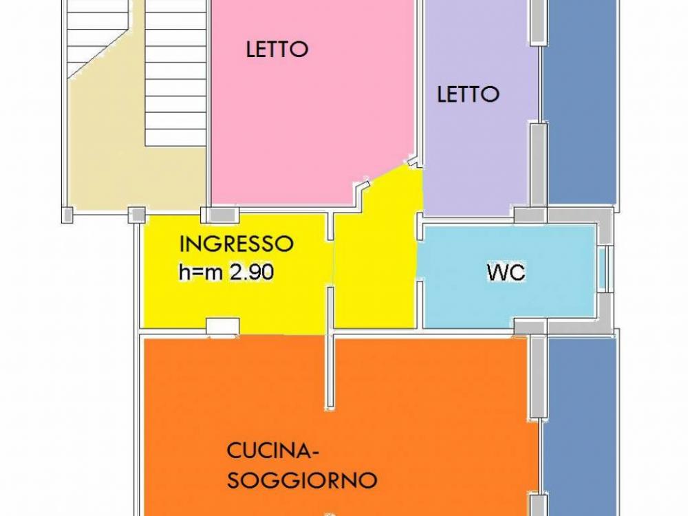 Appartamento quadrilocale in vendita a Lamezia Terme - Appartamento quadrilocale in vendita a Lamezia Terme