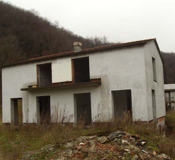 Villa indipendente plurilocale in vendita a busalla - Villa indipendente plurilocale in vendita a busalla