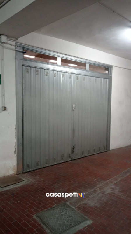 Garage in vendita a lecce - Garage in vendita a lecce