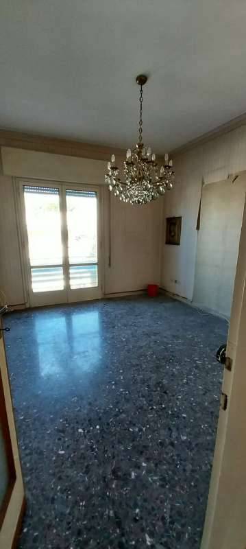 Appartamento trilocale in vendita a Viareggio - Appartamento trilocale in vendita a Viareggio