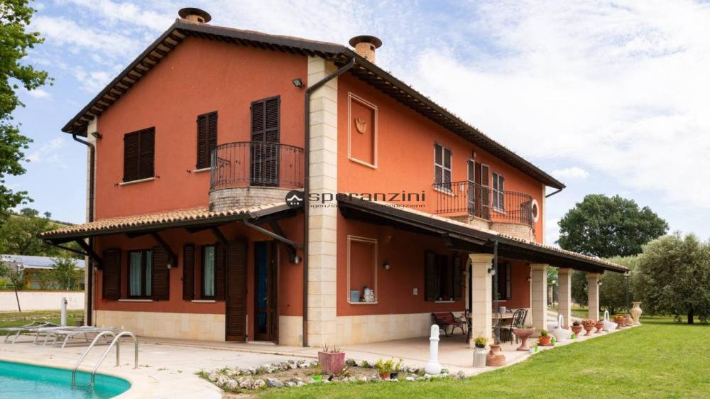 casa - Villa quadrilocale in vendita a montefelcino