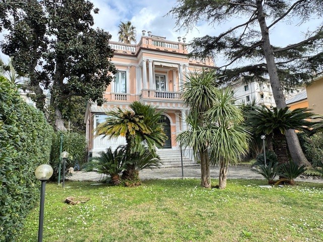 Appartamento plurilocale in affitto a genova - Appartamento plurilocale in affitto a genova