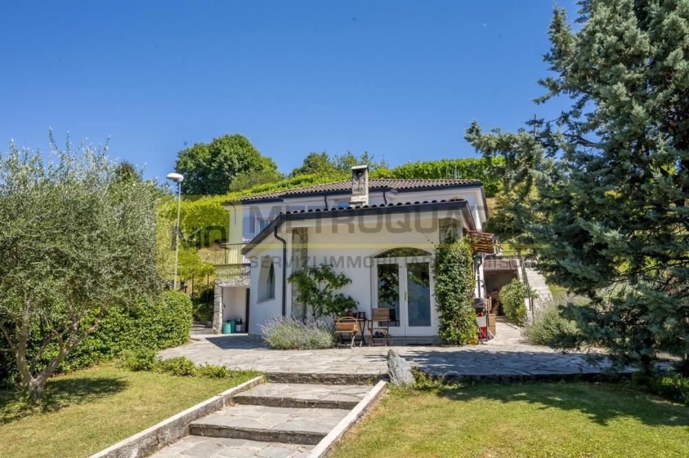 villa in vendita a Galbiate
