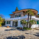 Villa plurilocale in vendita a Bordighera