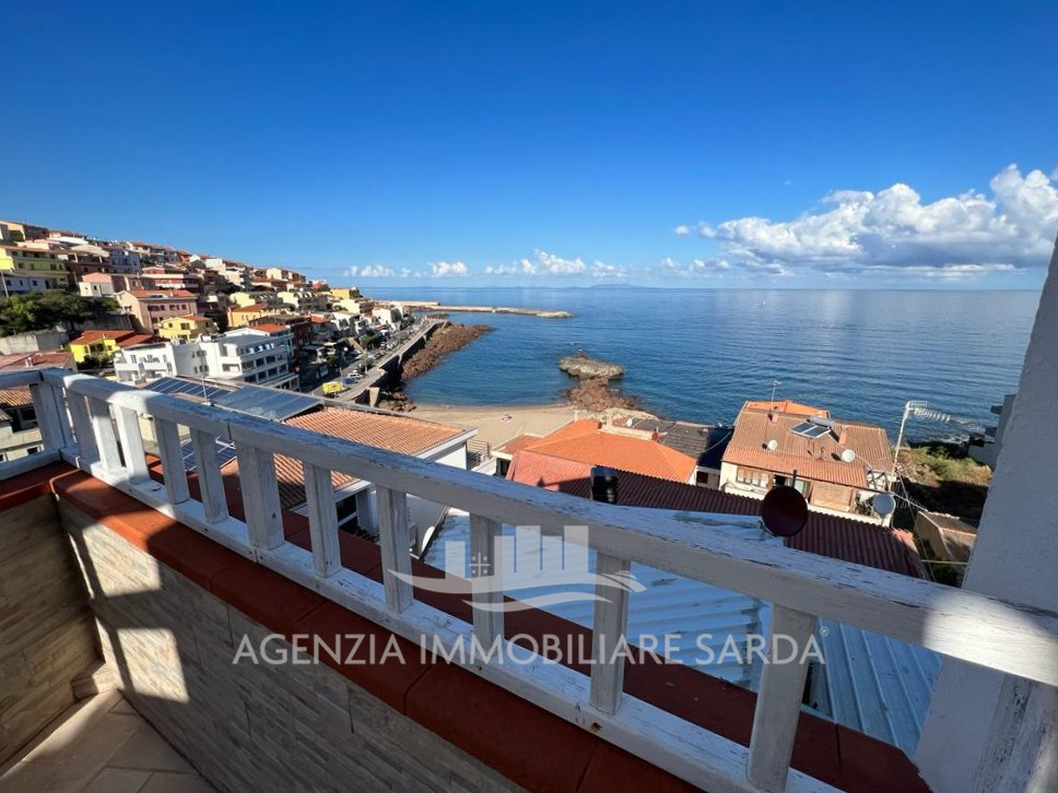 Attico plurilocale in vendita a castelsardo - Attico plurilocale in vendita a castelsardo