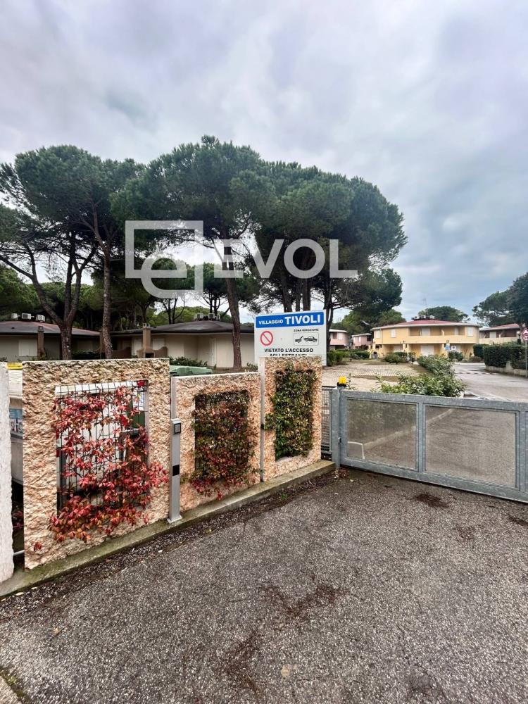Villaschiera trilocale in vendita a Lignano Sabbiadoro - Villaschiera trilocale in vendita a Lignano Sabbiadoro
