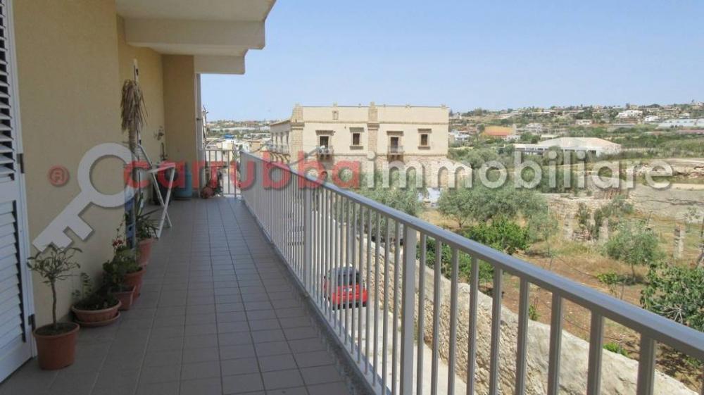 d85a931e79a07c10d24d472b39335b28 - Appartamento quadrilocale in vendita