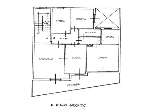 d85a931e79a07c10d24d472b39335b28 - Appartamento quadrilocale in vendita