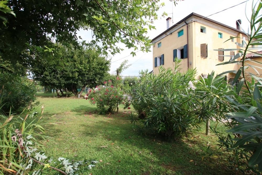 Villa indipendente plurilocale in vendita a montegaldella - Villa indipendente plurilocale in vendita a montegaldella