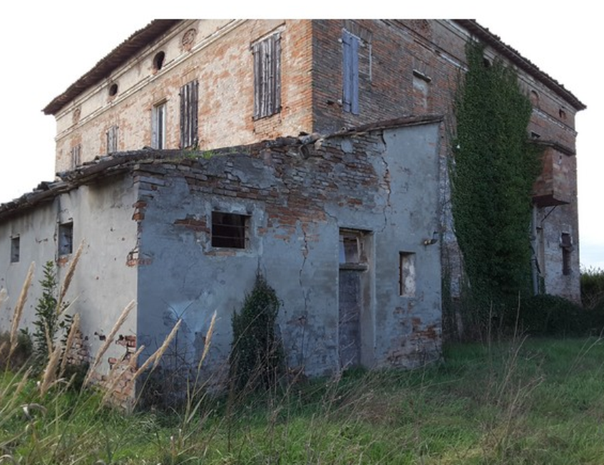 Rustico / casale plurilocale in vendita a Villa chiaviche - Rustico / casale plurilocale in vendita a Villa chiaviche