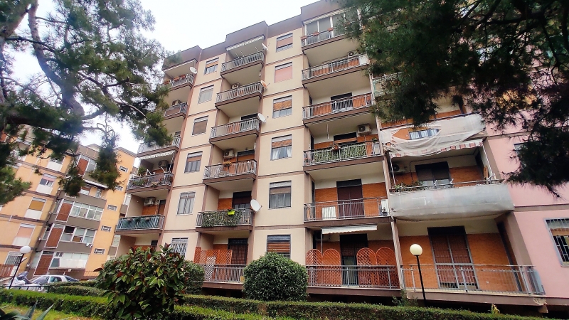 Appartamento trilocale in affitto a Bari - Appartamento trilocale in affitto a Bari