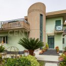 Villa indipendente plurilocale in vendita a san-giovanni-la-punta