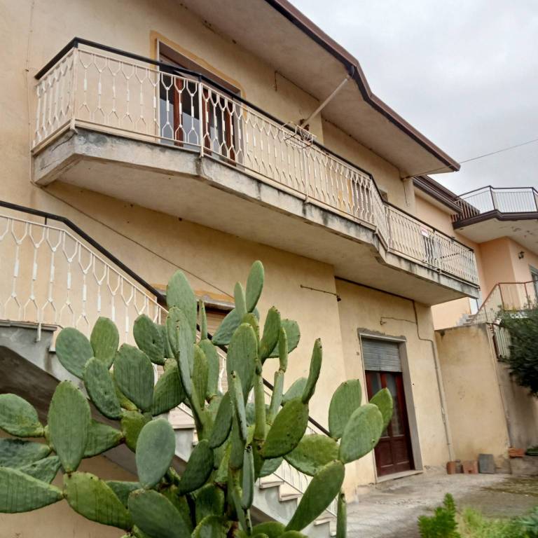 8c810059473dcda45bb106da142af5a7 - Casa quadrilocale in vendita a Calvi