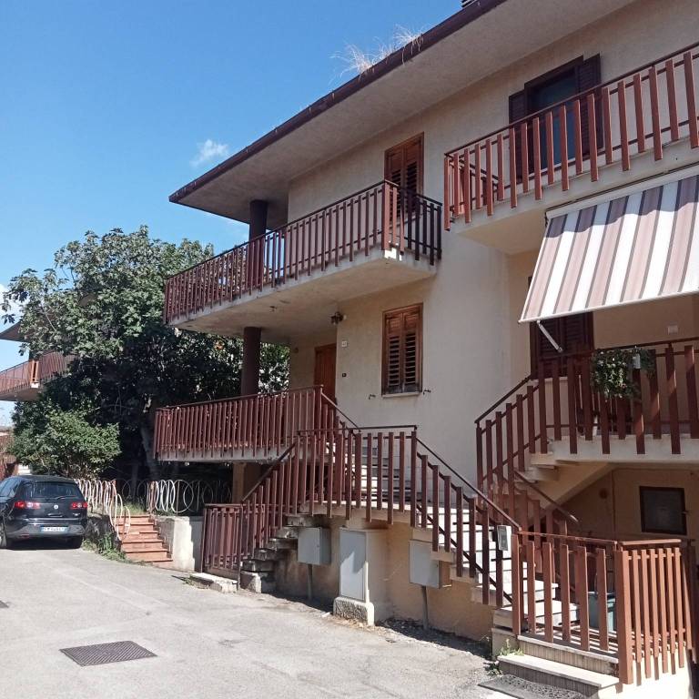 Villa quadrilocale in vendita a San Giorgio del Sannio - Villa quadrilocale in vendita a San Giorgio del Sannio
