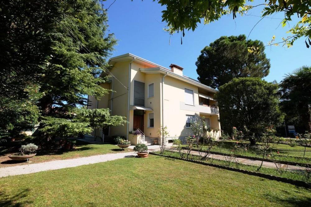Casa plurilocale in vendita a Pordenone - Casa plurilocale in vendita a Pordenone