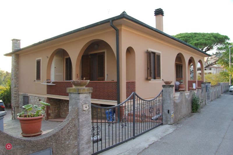 Villa plurilocale in vendita a suvereto - Villa plurilocale in vendita a suvereto