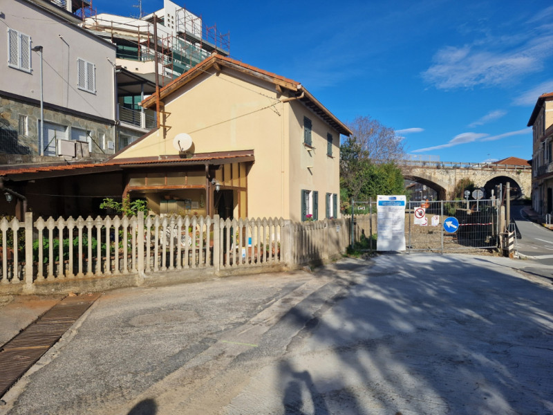 Casa quadrilocale in vendita a andora - Casa quadrilocale in vendita a andora