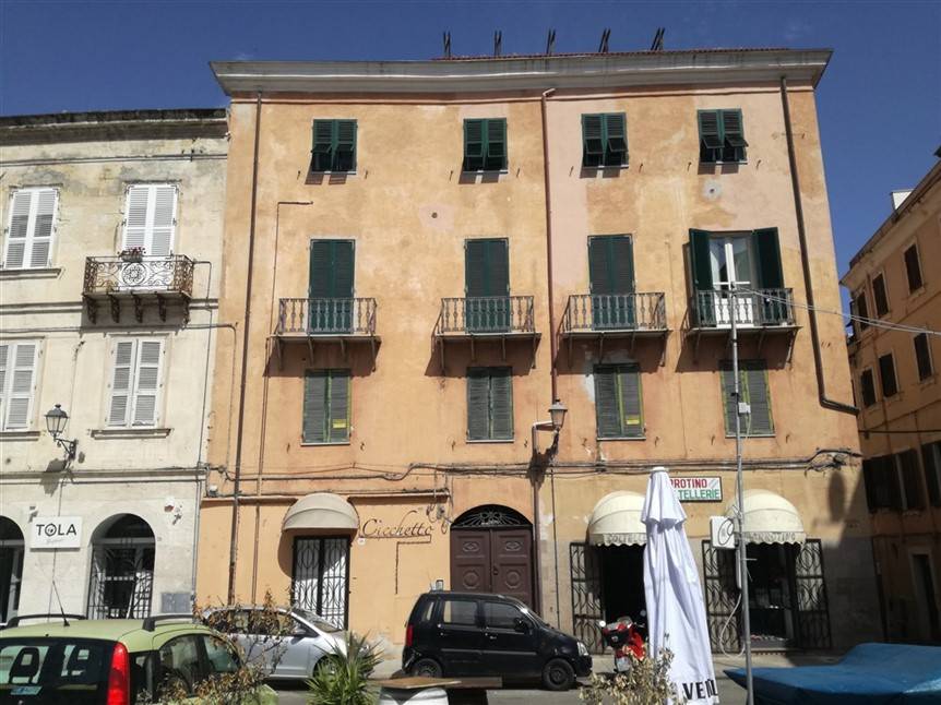 Appartamento trilocale in vendita a Sassari - Appartamento trilocale in vendita a Sassari