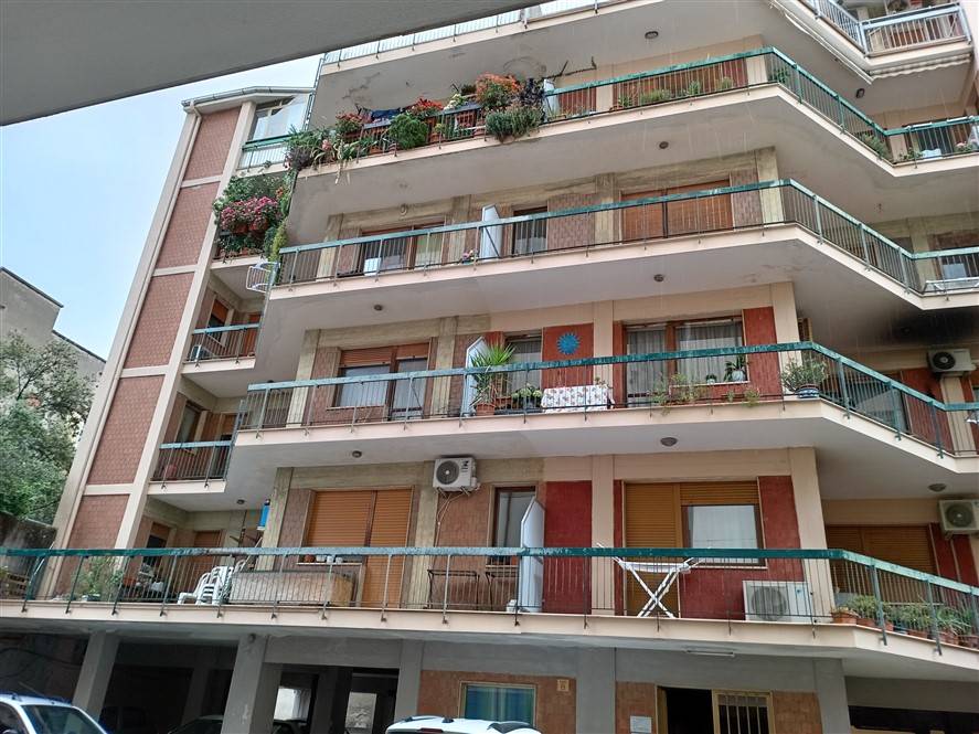 Appartamento plurilocale in vendita a Sassari - Appartamento plurilocale in vendita a Sassari