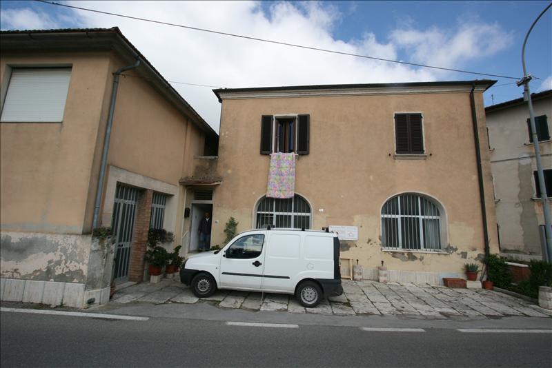 Casa in vendita a rapolano-terme - Casa in vendita a rapolano-terme