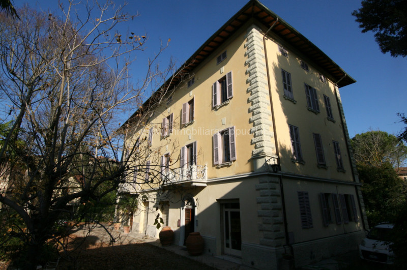 Stabile intero quadrilocale in vendita a cetona - Stabile intero quadrilocale in vendita a cetona