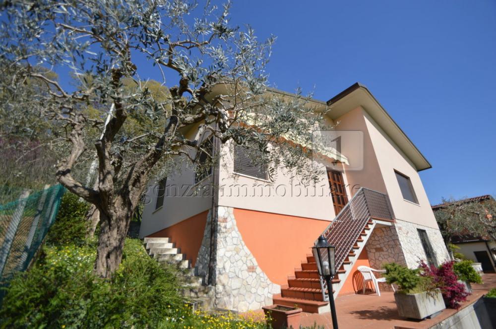 villa indipendente in vendita a Lumignano