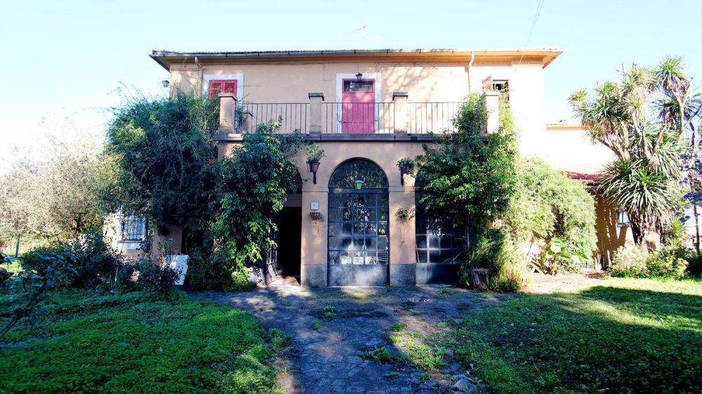 Casa plurilocale in vendita a Roma - Casa plurilocale in vendita a Roma