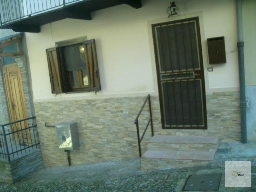 facciata1 - Villa indipendente plurilocale in vendita a valle-san-nicolao