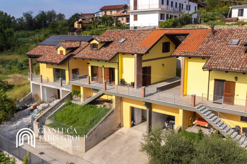 Villa plurilocale in vendita a montaldo-torinese - Villa plurilocale in vendita a montaldo-torinese