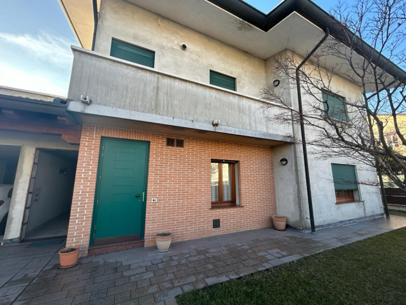 Casa plurilocale in vendita a cittadella - Casa plurilocale in vendita a cittadella