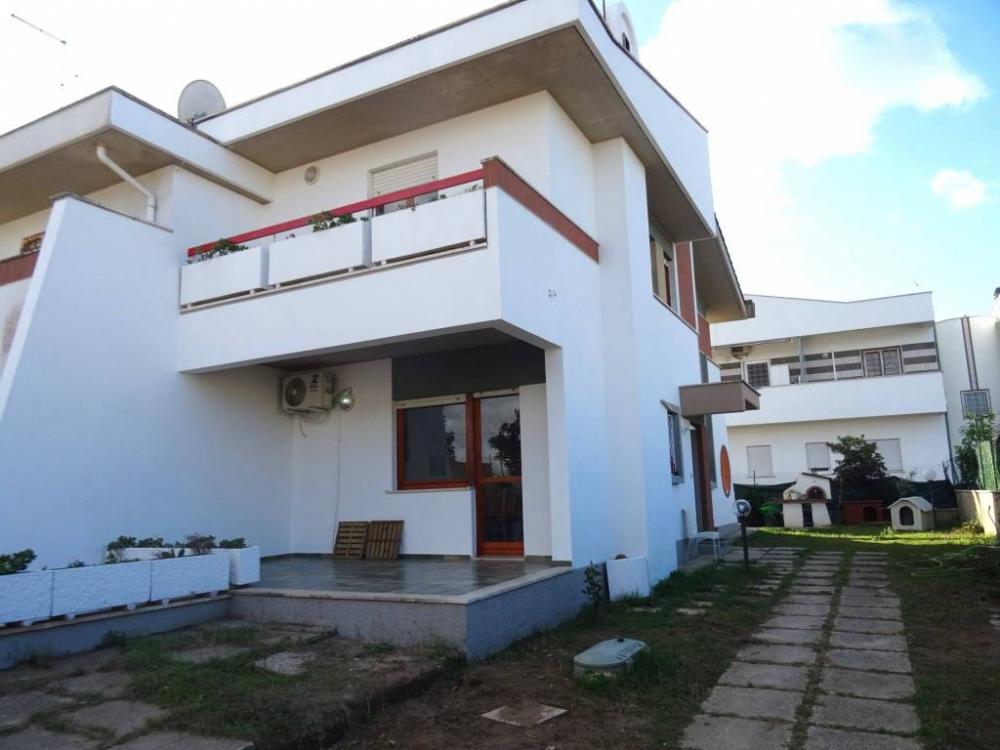 4b893f54be867f9976a8e48fbffd6ef7 - Villa plurilocale in vendita a Anzio