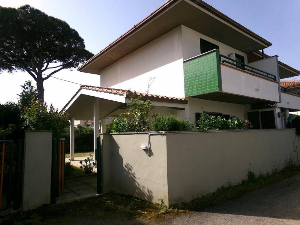Villa trilocale in vendita a Anzio - Villa trilocale in vendita a Anzio