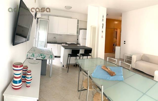 Appartamento trilocale in affitto a Riccione - Appartamento trilocale in affitto a Riccione