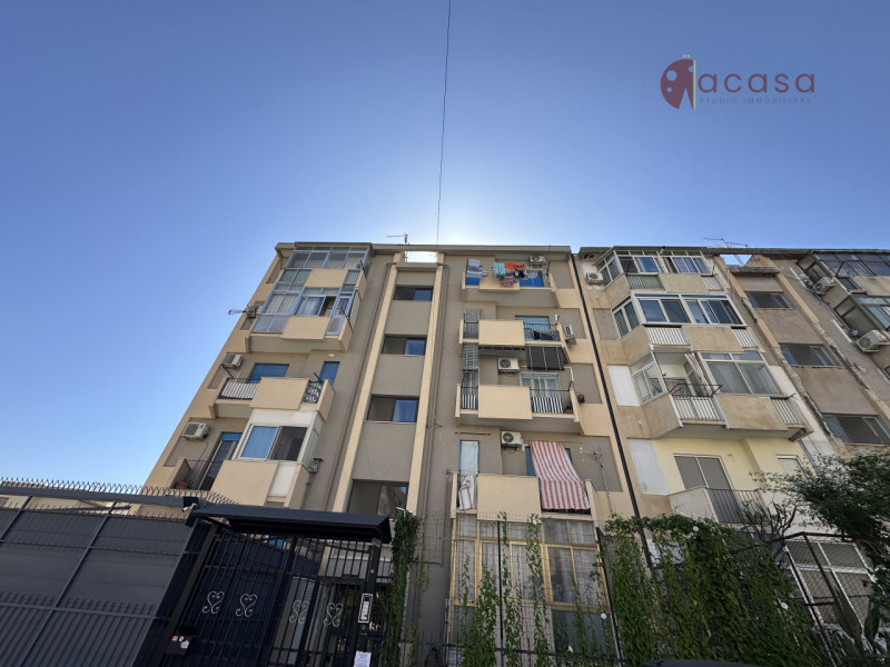 Appartamento quadrilocale in vendita a palermo - Appartamento quadrilocale in vendita a palermo