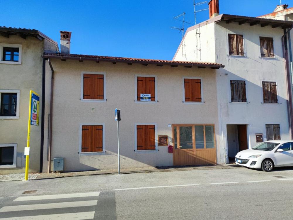 Esterno - Casa bicamere in vendita a Gemona del Friuli