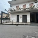 Negozio monolocale in affitto a Sarno