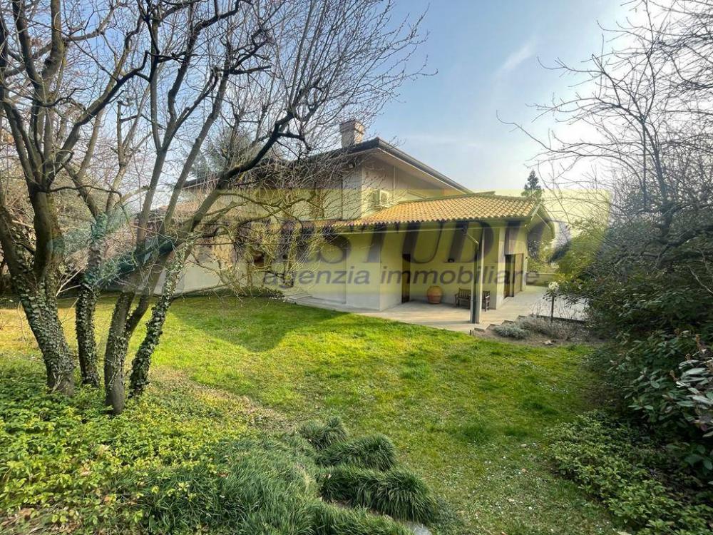 villa in vendita a Palazzago