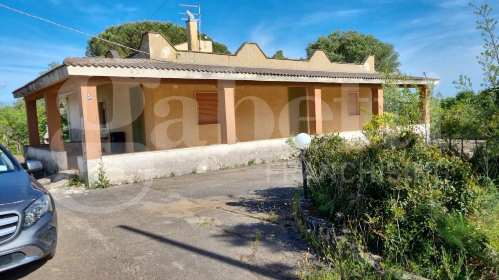 Villa plurilocale in vendita a san vito dei normanni - Villa plurilocale in vendita a san vito dei normanni