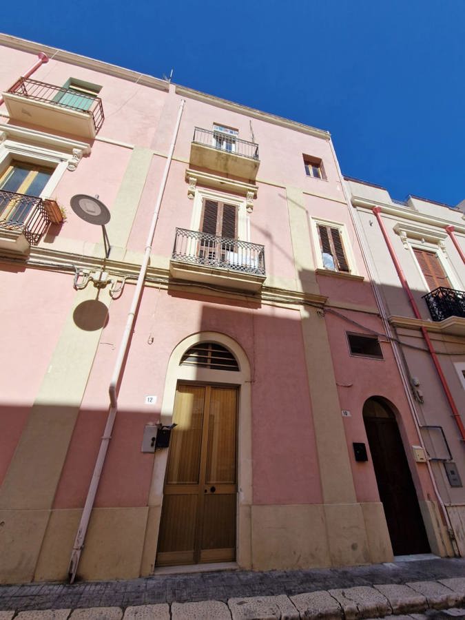 Villa indipendente bilocale in affitto a brindisi - Villa indipendente bilocale in affitto a brindisi