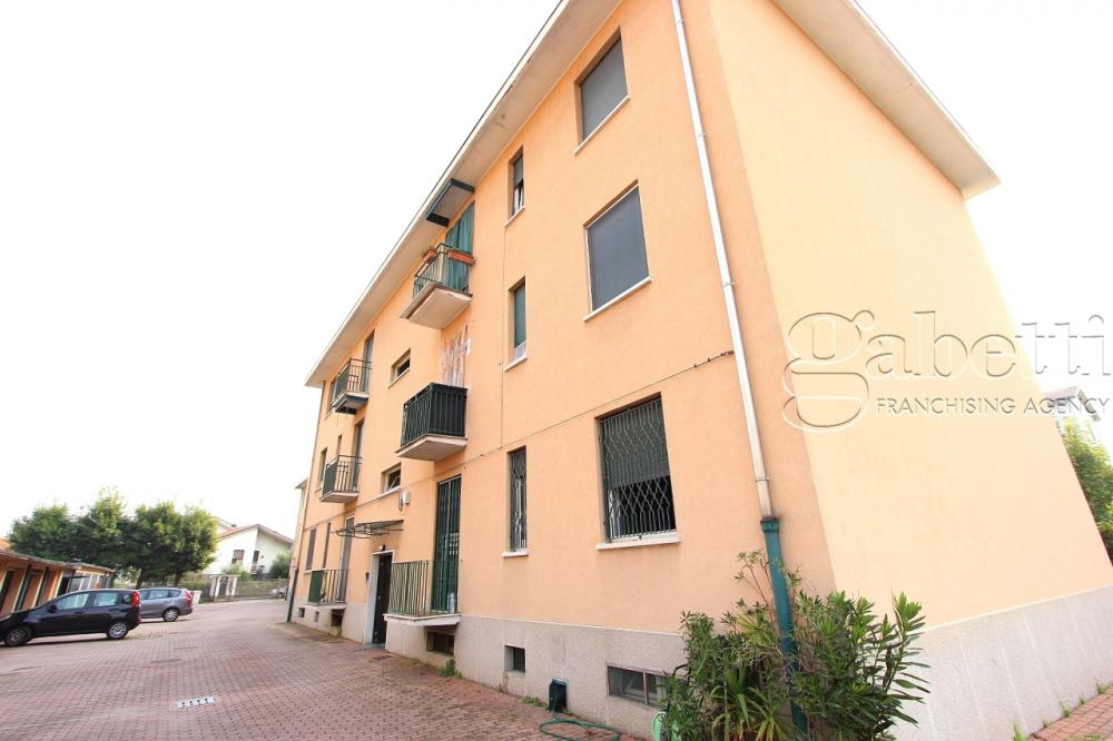 Appartamento quadrilocale in vendita a pogliano-milanese - Appartamento quadrilocale in vendita a pogliano-milanese