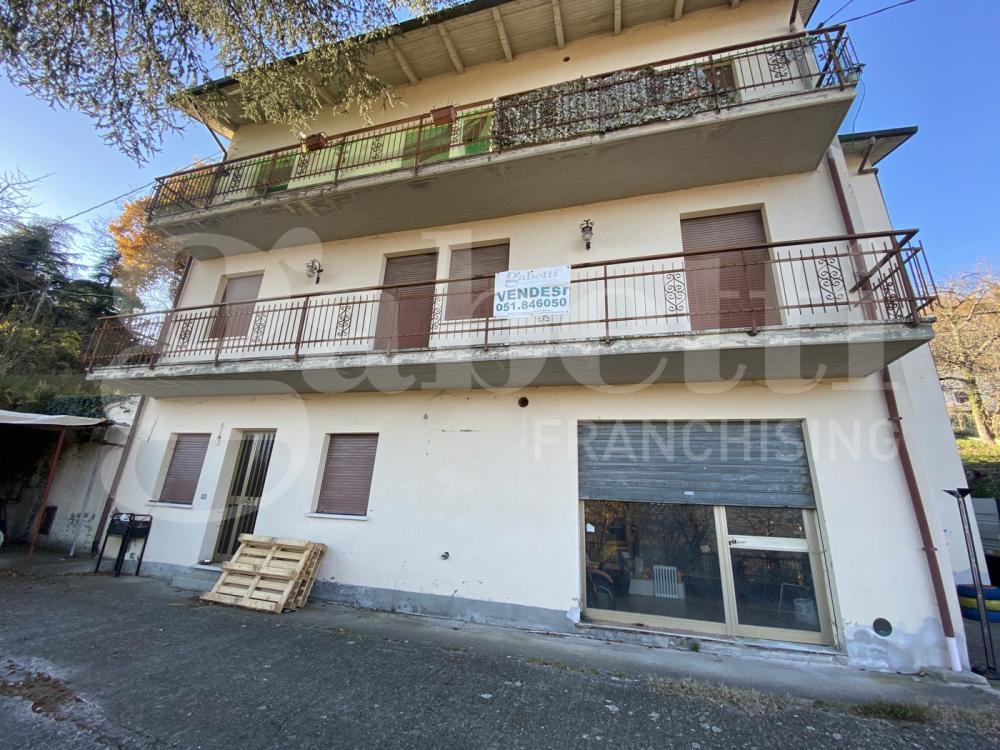 Appartamento plurilocale in vendita a castel di casio - Appartamento plurilocale in vendita a castel di casio