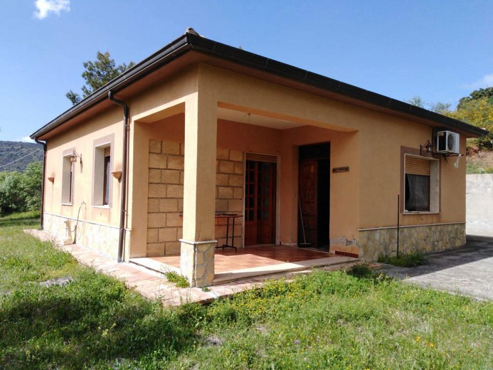 villa in vendita a Pollina