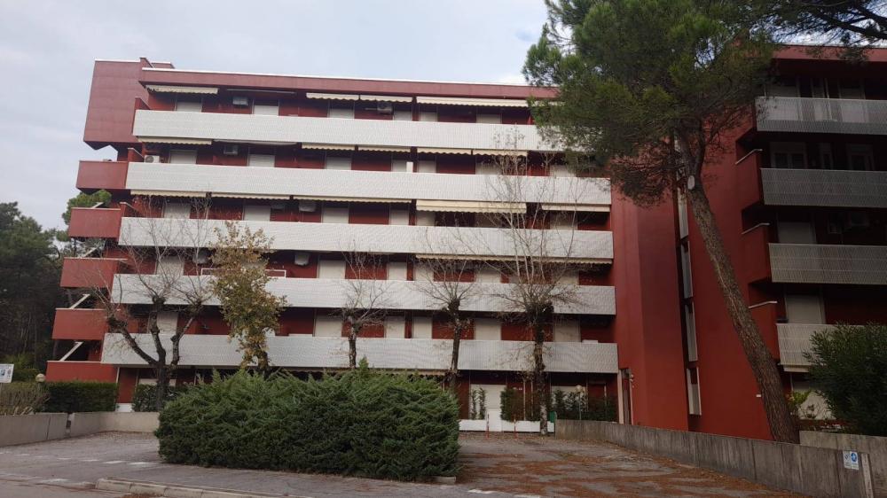 Magazzino-laboratorio monolocale in vendita a Lignano Sabbiadoro - Magazzino-laboratorio monolocale in vendita a Lignano Sabbiadoro