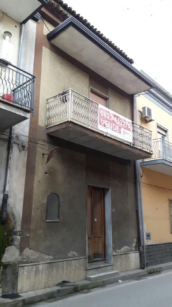 villa indipendente in vendita a Portico di Caserta