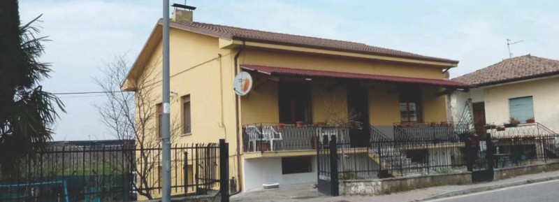 casa in vendita a Ronco all'Adige