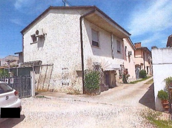 casa in vendita a Villafranca di Verona