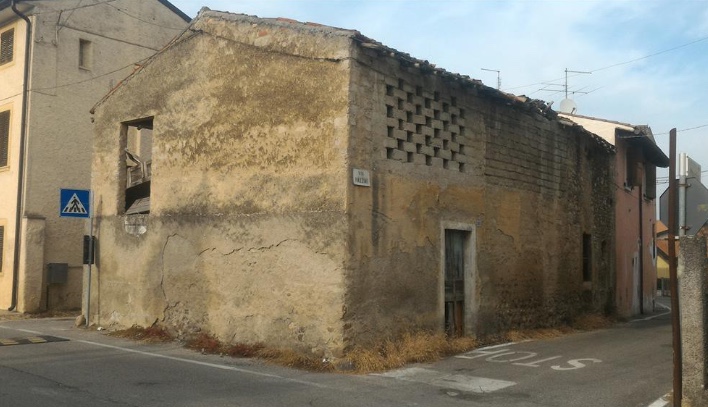 rustico / casale in vendita a Castelnuovo del Garda