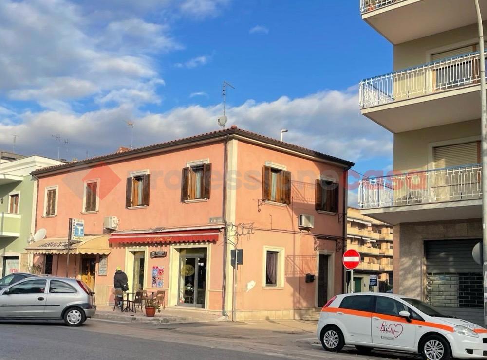 immagine annuncio 1 di 4